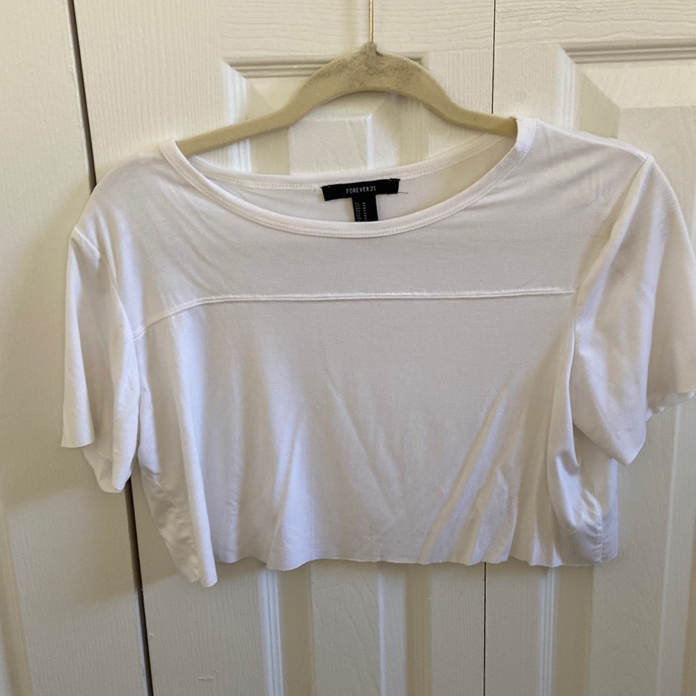 White crop top tee
